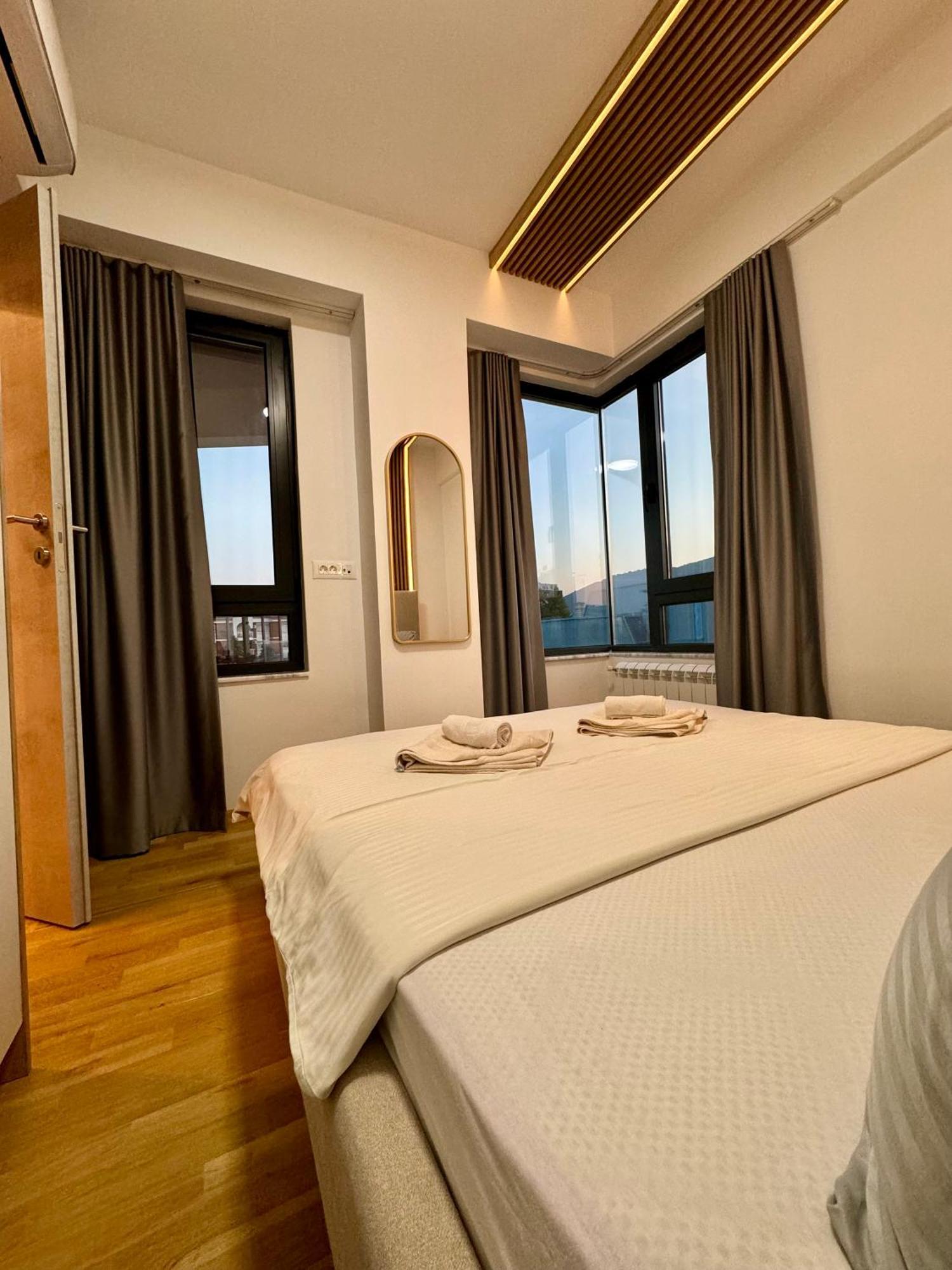 Maria Luxury Apartment Скопие Екстериор снимка